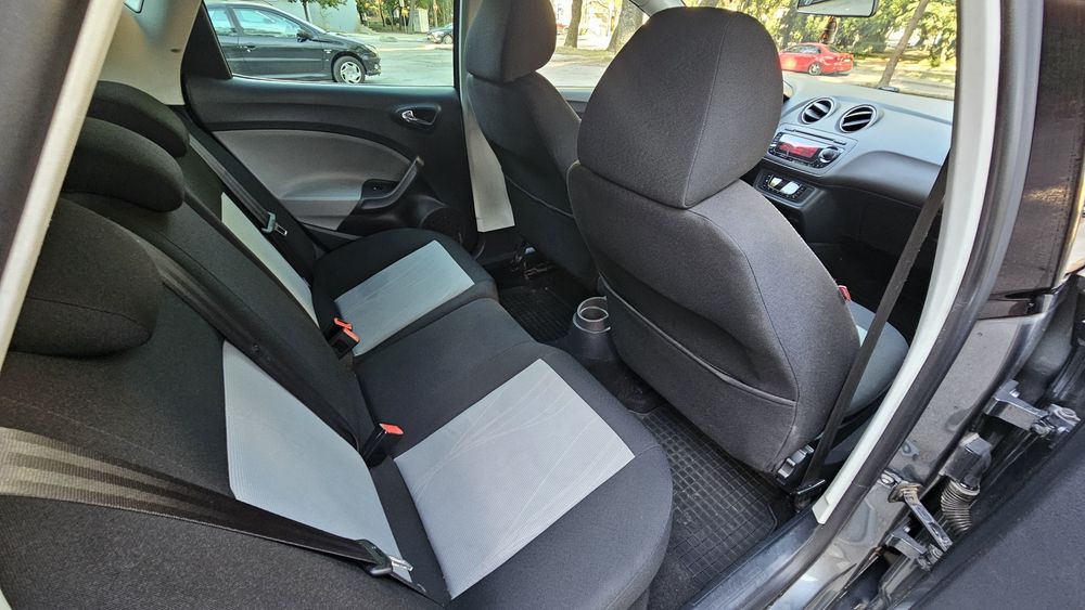 Seat Ibiza 1.2 TDI 2012г