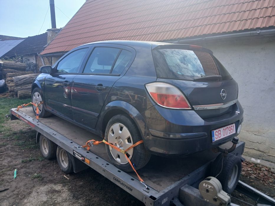 Pentru piese opel astra h