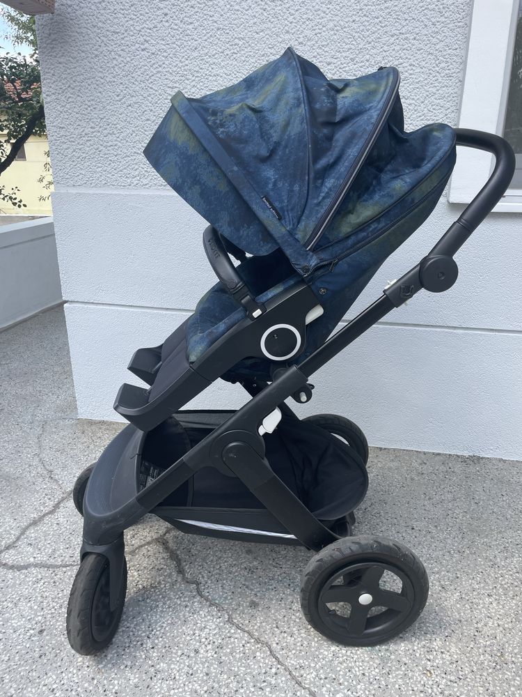 Бебешка количка Stokke с всички ексесоари към нея