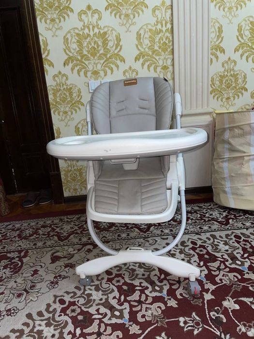 Продаётся стульчик для кормления   в идеалном состоянии