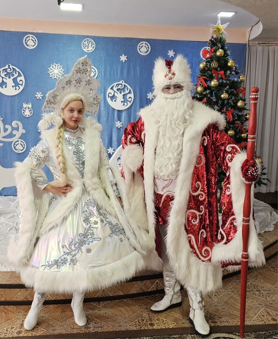 Дед Мороз и Снегурочка. Домашние поздравления.