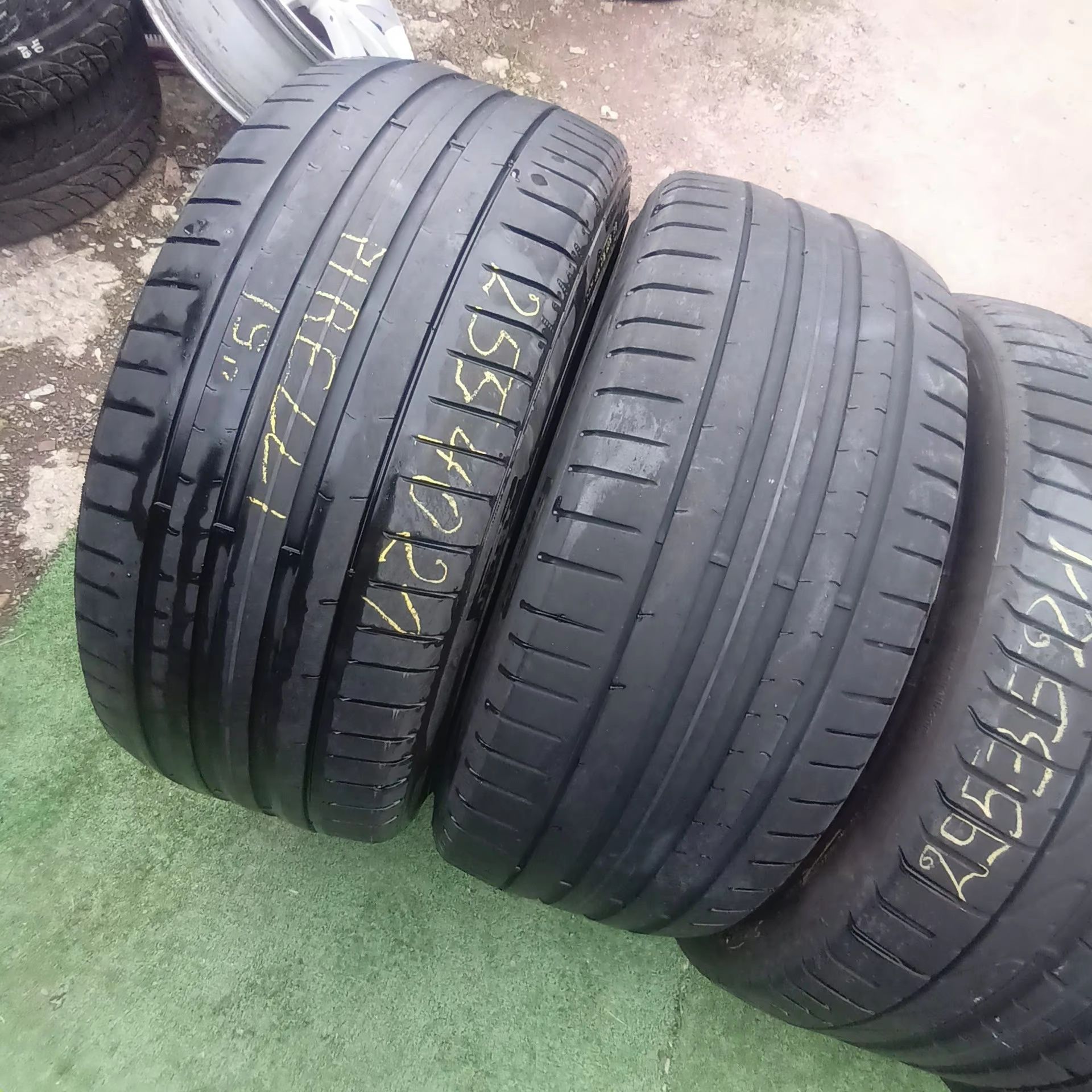 21 цола спорт пакет 295 35 и 255 40 21 PIRELLI P ZERO 4броя летни