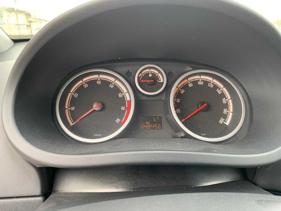 Vand Opel Corsa, 1.2 benzina, A/C functional, inmatriculat