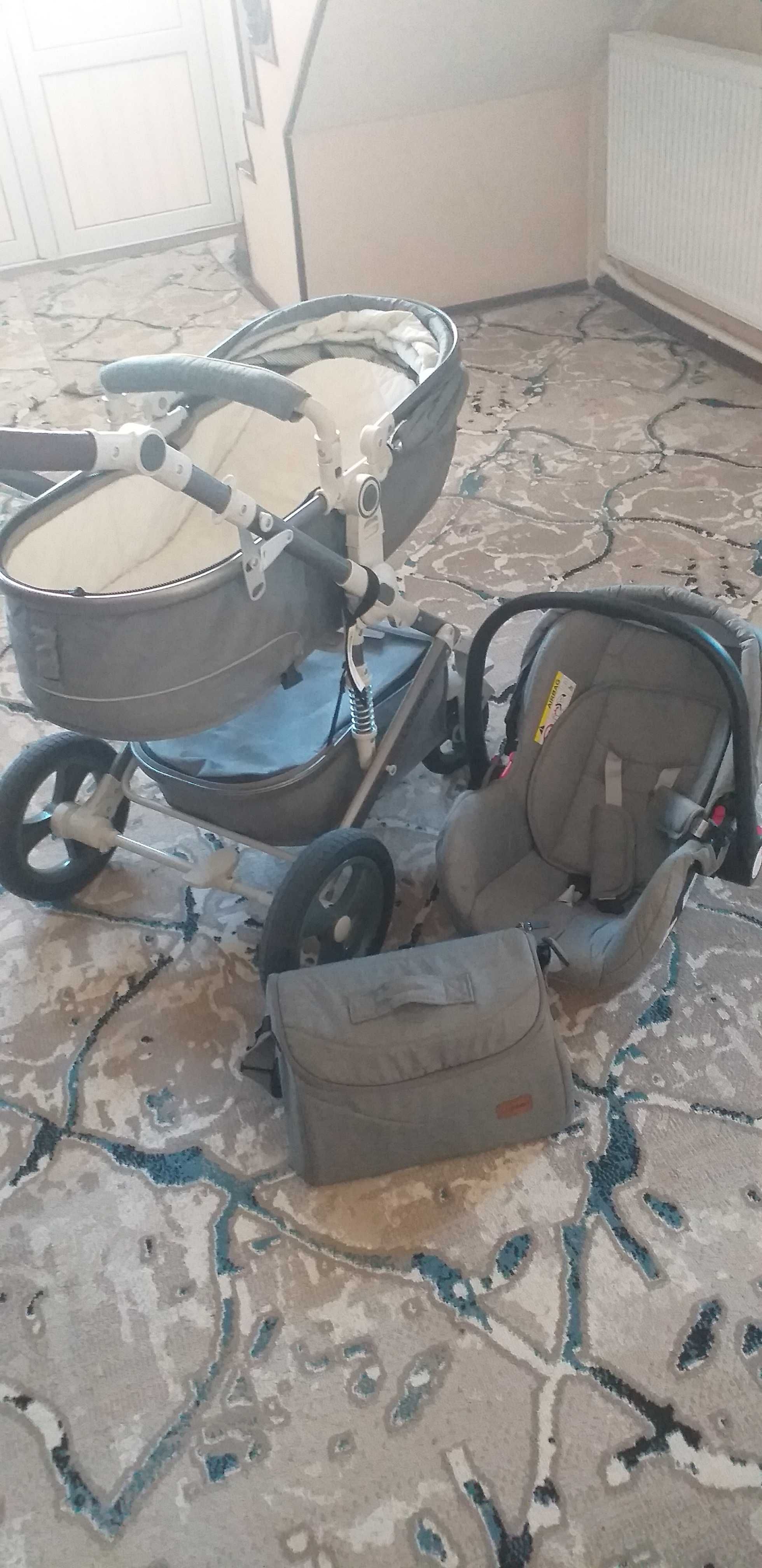 Детская коляска LUXMOM