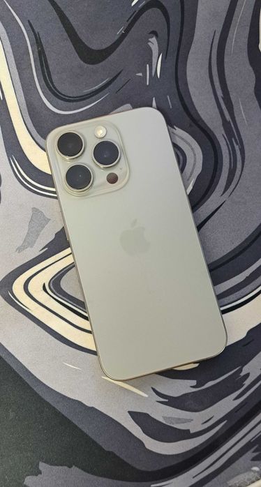 iphone 15 pro Natural Titanium