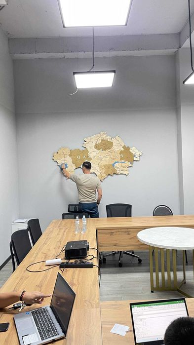 Настенная деревянная карта Казахстана в офис 200*110 см без подсветки