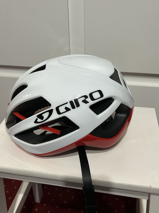 Casca ciclism, marca Giro, noua!