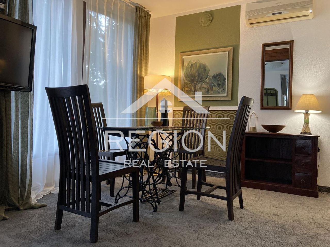 Дава се под наем Къща в Варна, м-т Св. Никола - 140 кв.м за 1800 € - Снимка #3