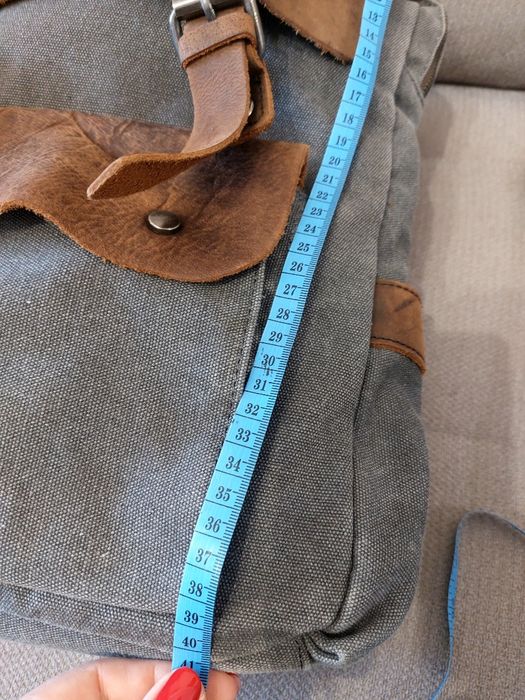 Раница,от кожа и плат