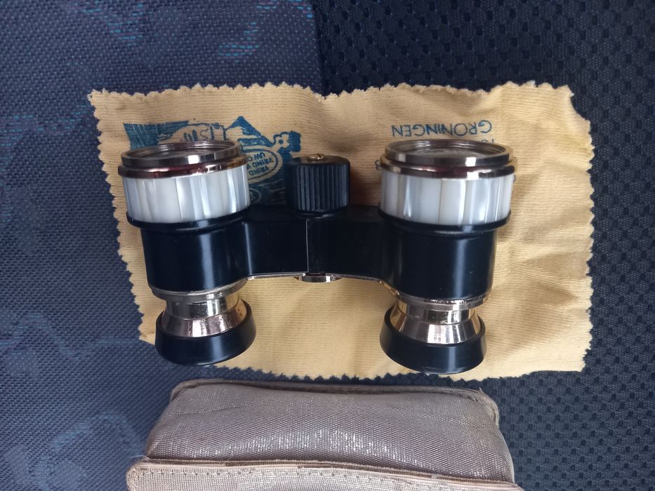 Театрален бинокъл Brilliant 2.5x25 coated