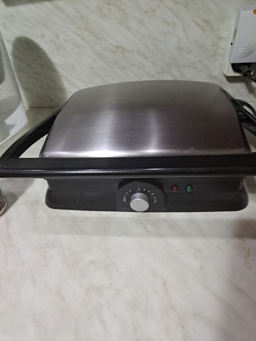 Продам гриль в отличном состоянии