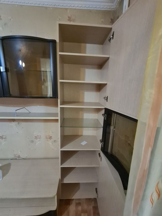 Продаётся стенка