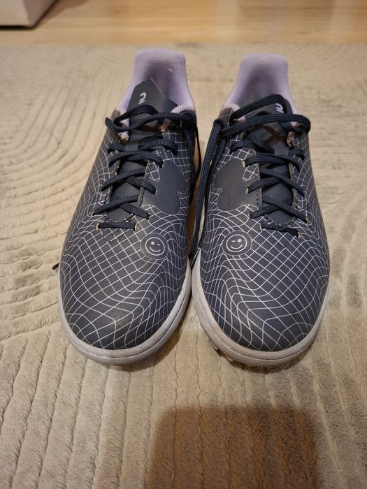 Детски футболни обувки