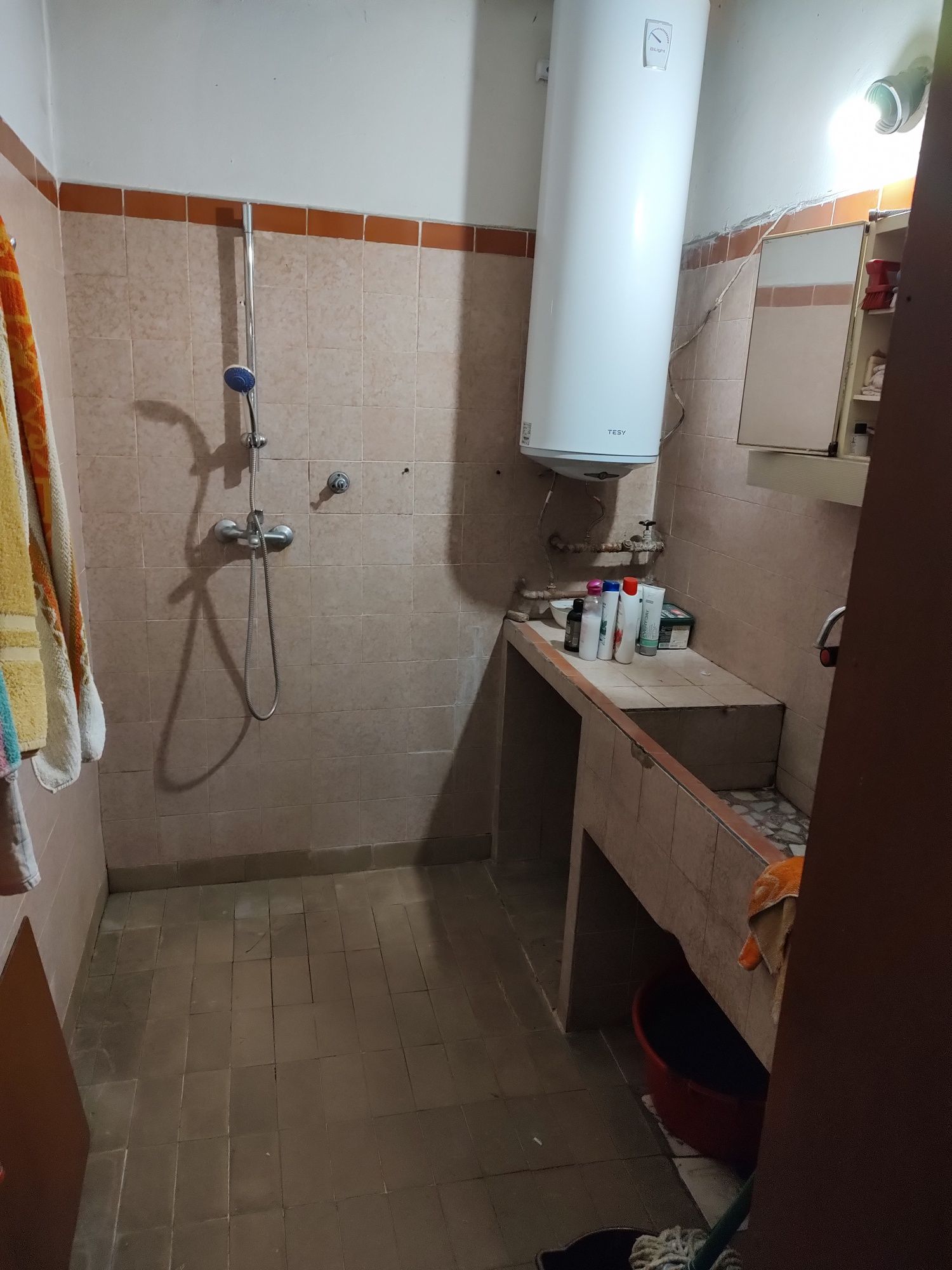 Бойлер Теси 80 л.,бързонагряващ