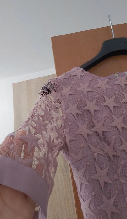 Vand rochie în stare foarte bună