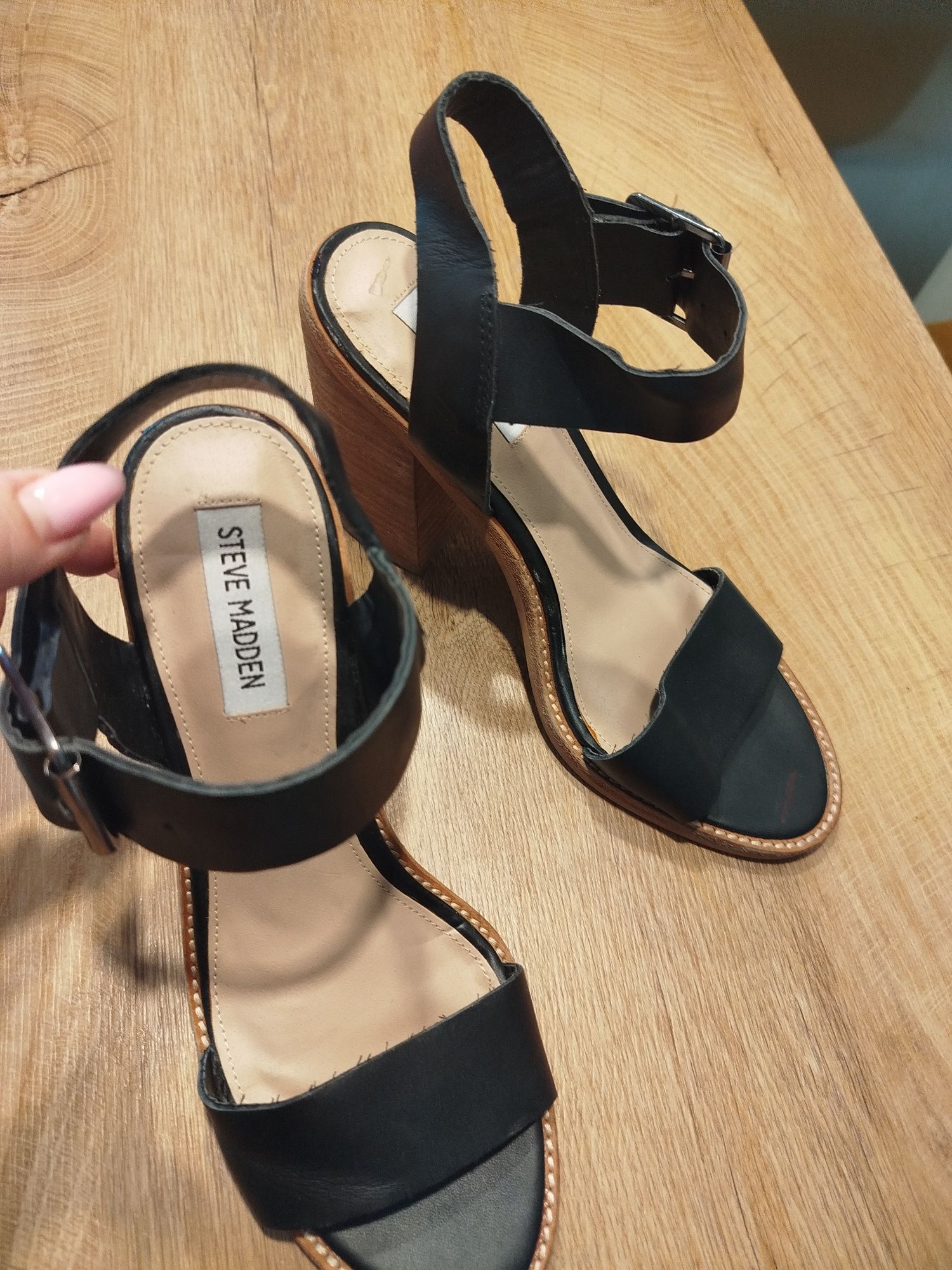 Дамски сандали Steve Madden