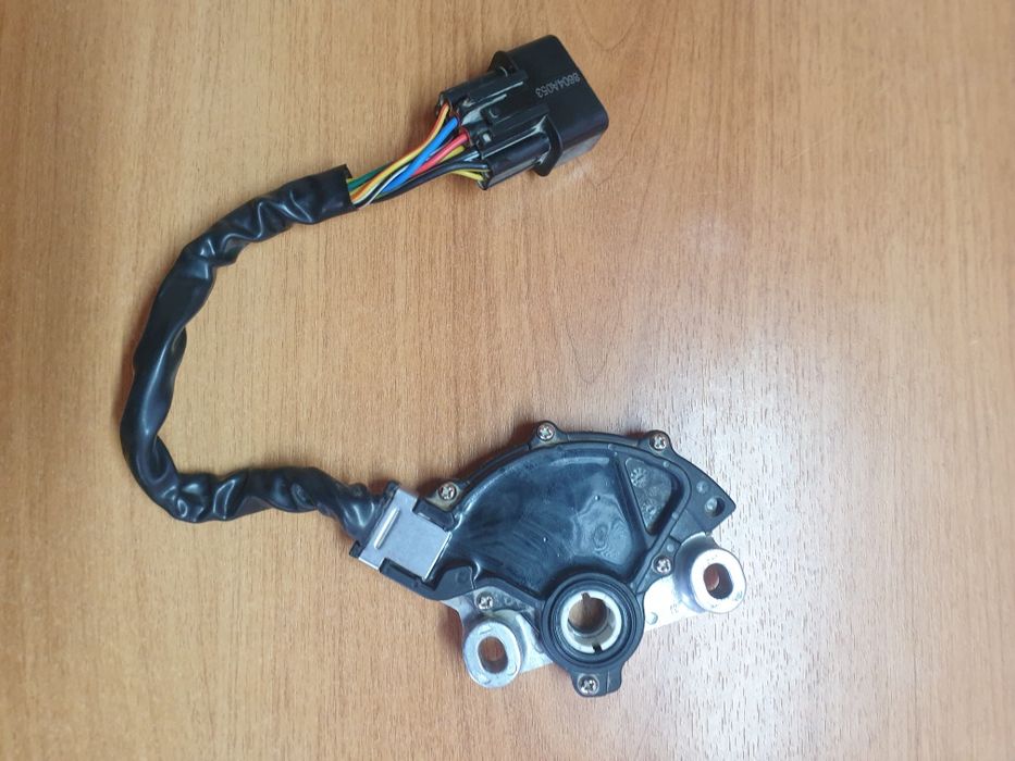 Ингибитор  с Митсубиси Паджеро 3 АКПП V5A51.