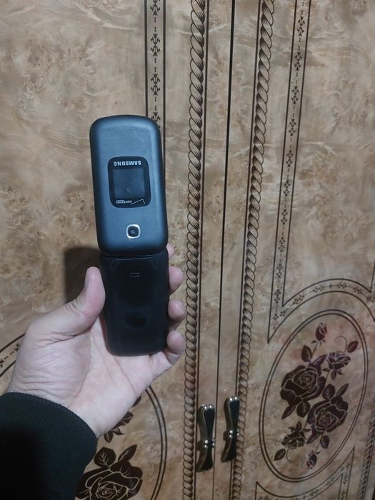 Perfektum O'zimi telefonim karopkasi yo'g' ishlashi 100% yaxshi