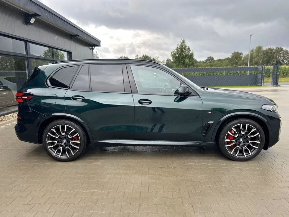BMW X5 BMW X5 30d M Sport   2024 · TVA deductibil · Se emite factura