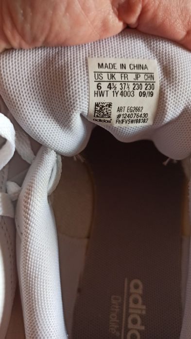 Adidas in stare buna