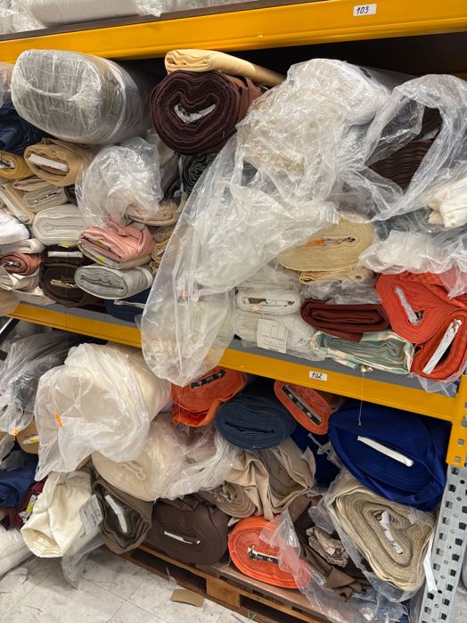 Платове/текстил на дребно и едро