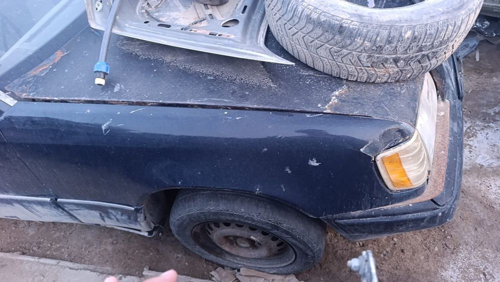 Мерседес 124 толық заттары бар