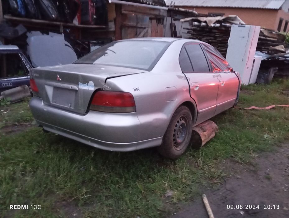 Митсубиси Галант  8 1998г.в. 6А12