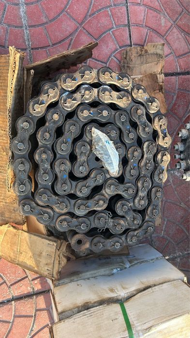 Цепь роликовая двухрядная