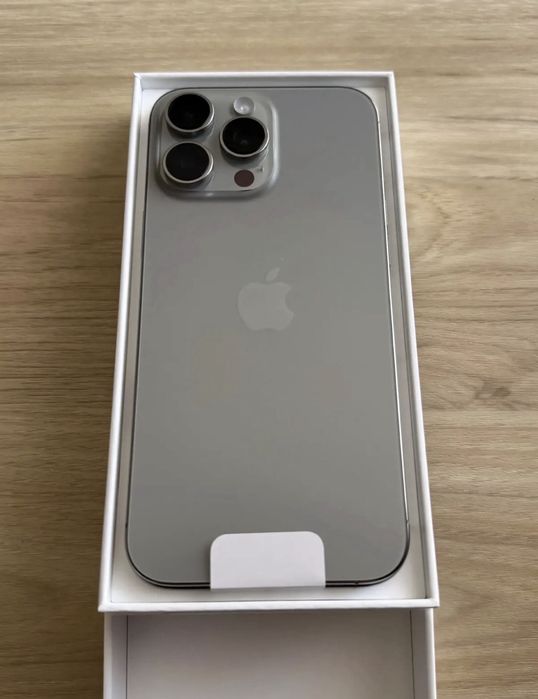 iphone 16 PRO MAX 100% Bateria cu Android