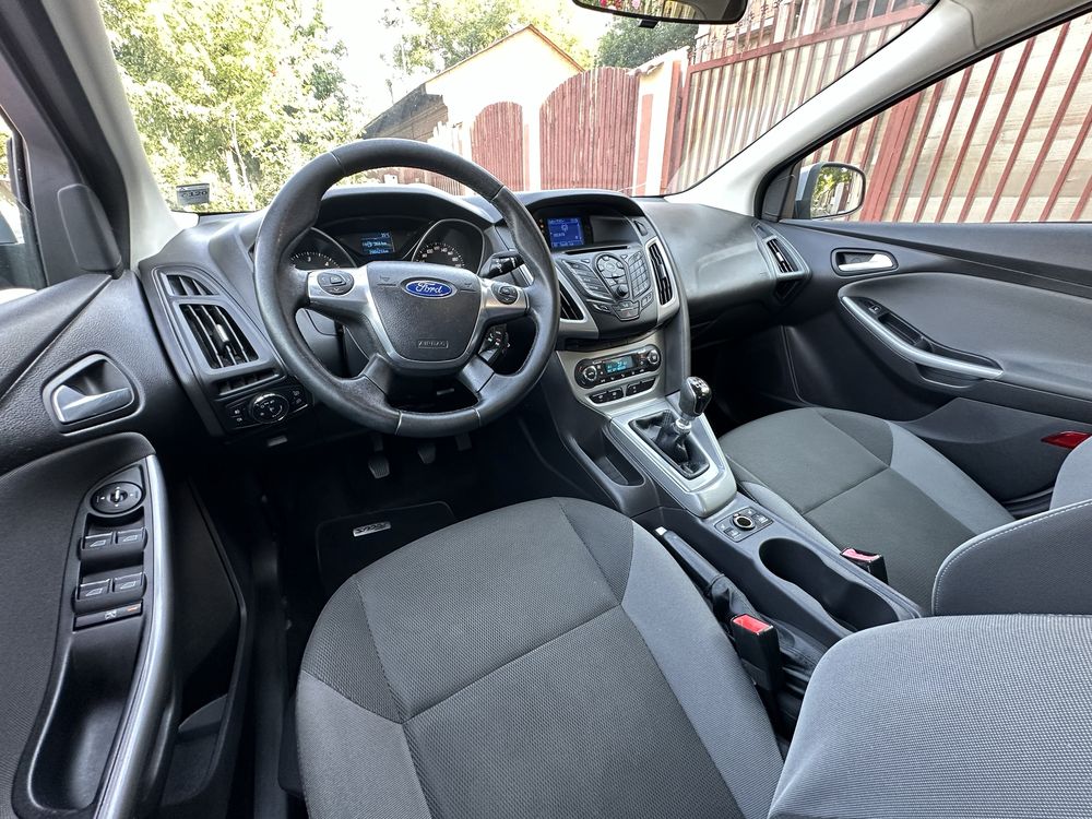 Ford Focus 1.6TDCi 2012 200.000Km