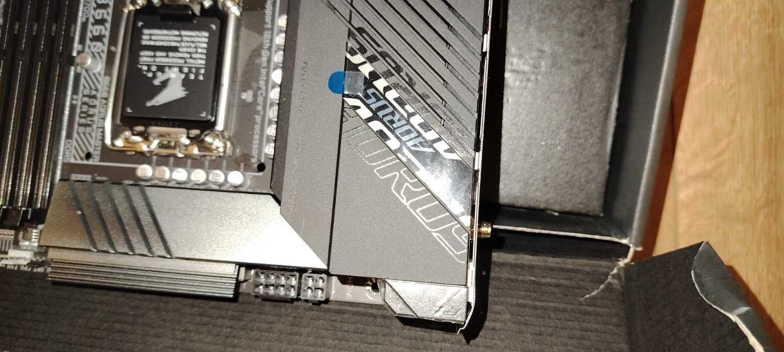 НОВА ! Дънна платка GIGABYTE B660 AORUS Master WIFI DDR5