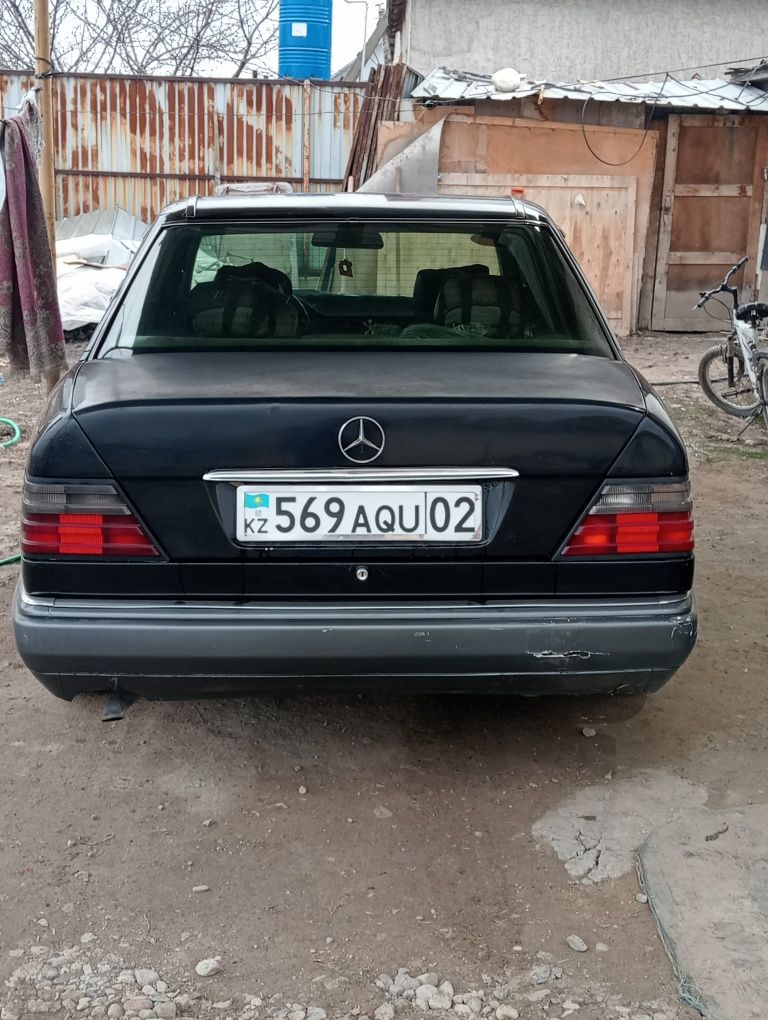 Mercedes E230 продам