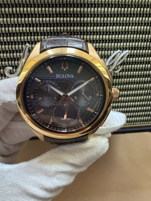 Ceas Bulova Curv 97A124