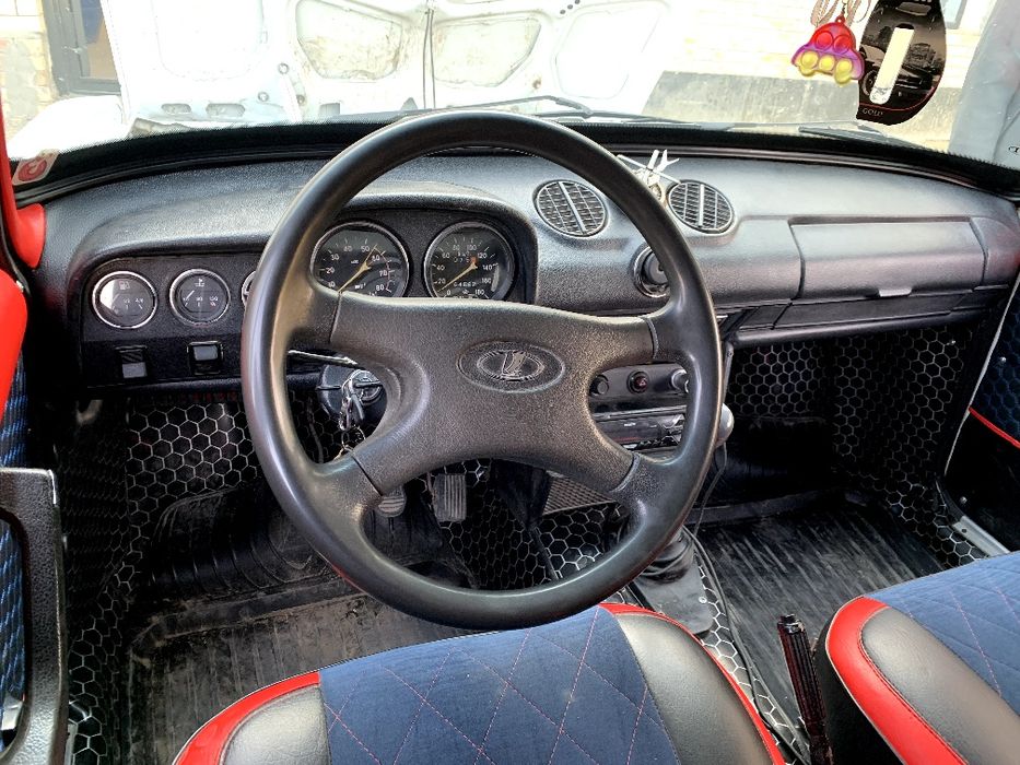 VAZ 2106 yili 95 motor 1.5