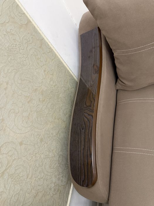 Продаю НОВЫЙ угловой диван