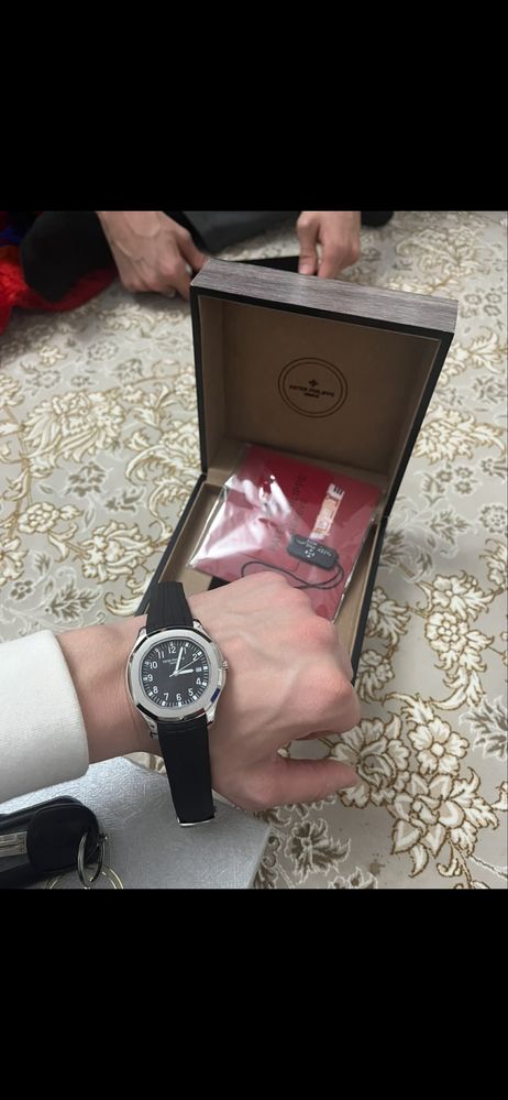 Patek Philippe Geneve часы