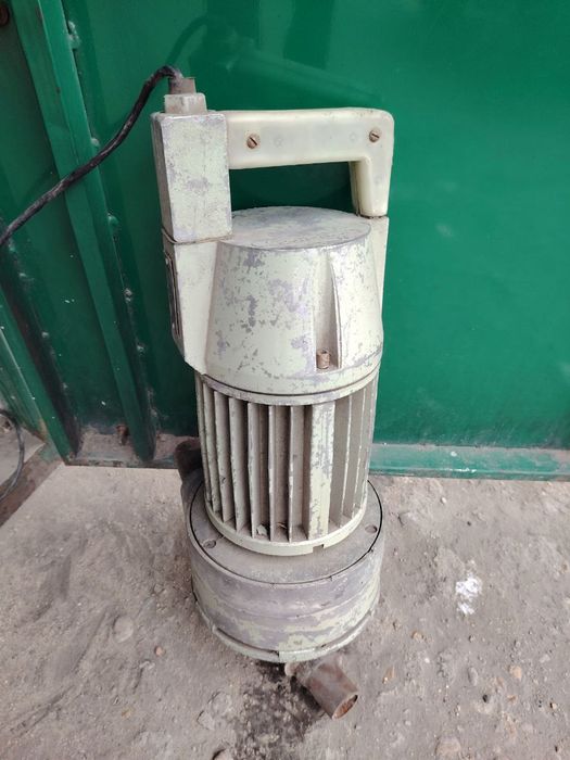 Электронасос Аракс бытовой центробежный БЦ-1.1-18-У1.1, б/у, Советский