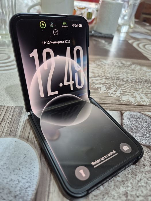 Xiaomi mix flip нов перфектен