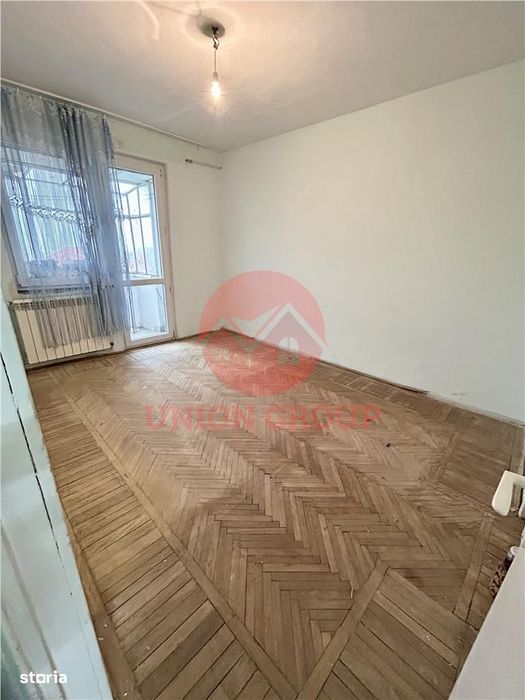 Apartament 4 Camere, aproape de centrul vechi si de plaja, strada Trai