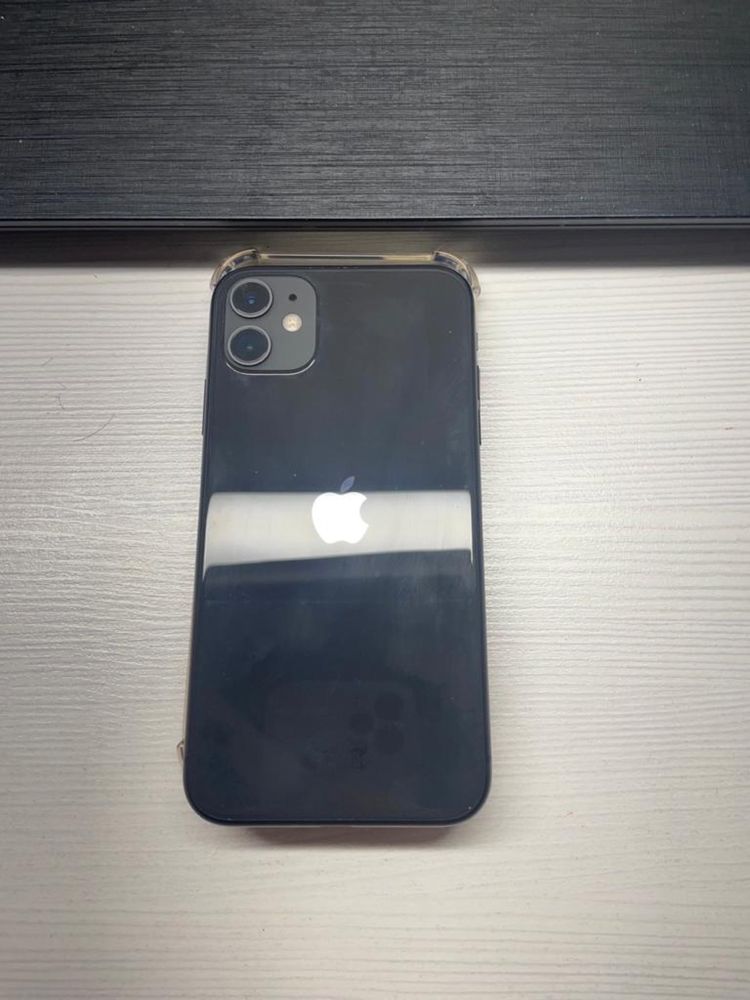 IPhone 11 в отличном состоянии