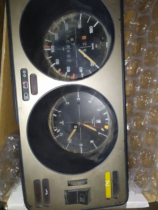 Части и Спойлер Камей,километраж за голф МК 1/ volkswagen golf mk 1.!!