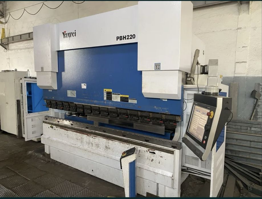 Предлагаем профессиональные услуги по резке, гибки и обработке металла