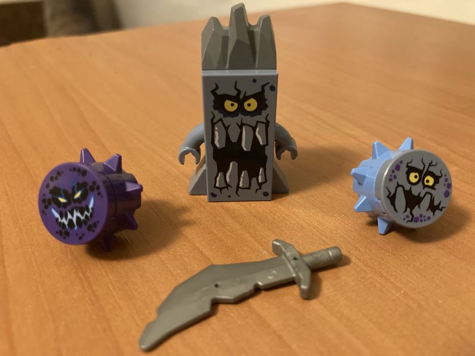 Minifigurina Lego Brickster nex112