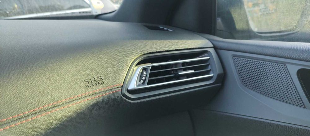 Дясна духалка Peugeot 308 GT line