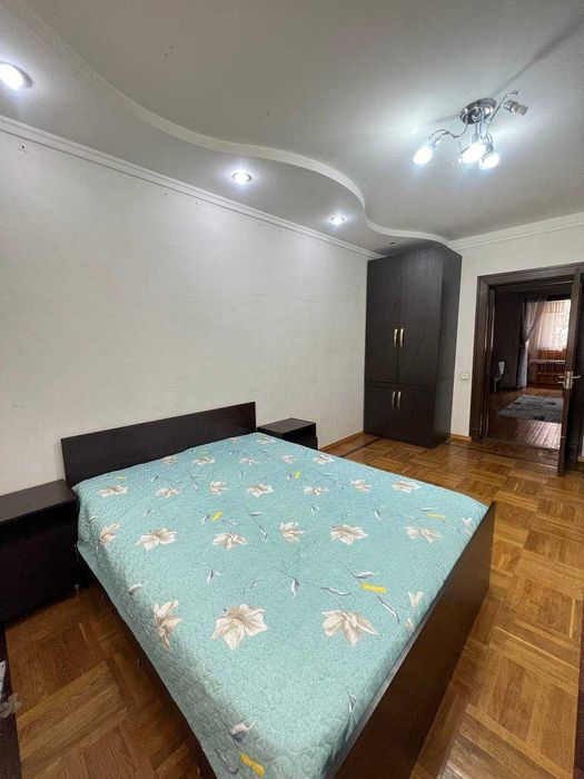 V2199 ПРОДАЕТСЯ 3/3/4 на: Цум 80м2