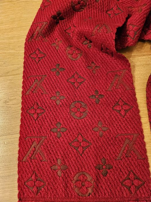 Louis Vuitton Logomania Wool шал с вълна