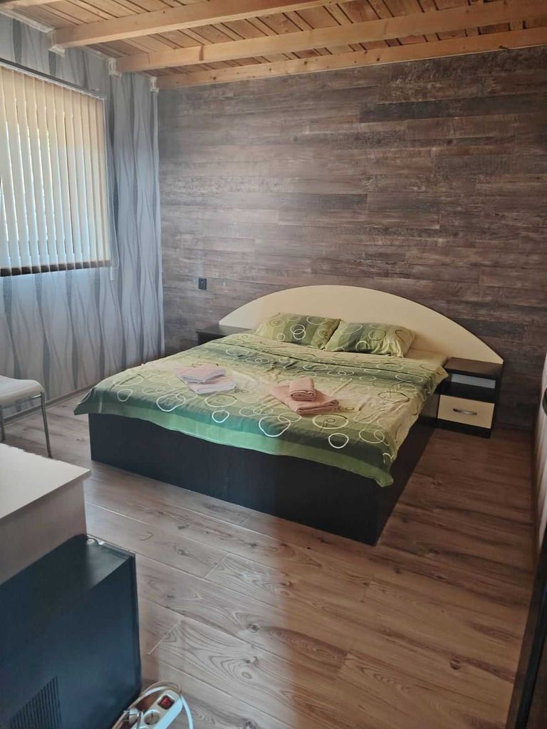 Продава се Къща в с. Брестово, Област Ловеч - 344 кв.м за 400 €/кв.м - Снимка #18