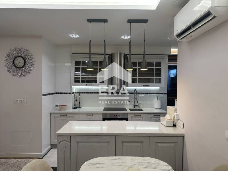 Продава се Тристаен апартамент в София, Бояна - 113 кв.м за 3717 €/кв.м - Снимка #4