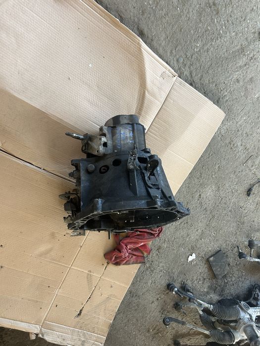 Cutie de viteze citroen 1,6 tdci 2007