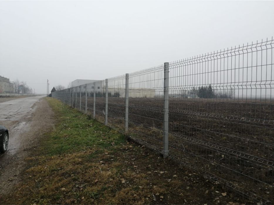 Executam garduri din plasa bordurata